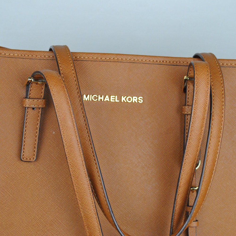 Michael Kors tan tote gold toned hardware